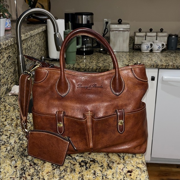 Dooney & Bourke Handbags - EUC Authentic Vintage 1975 Dooney&Bourke Florentine Vacchetta Handbag and Pouch